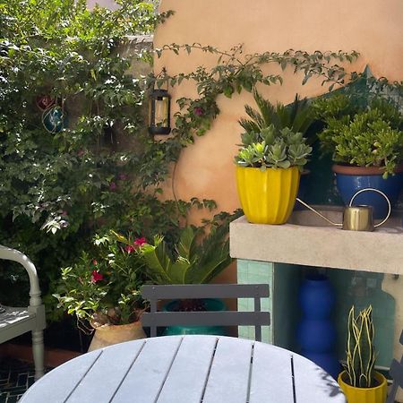 Petit Patio - 2 Chambres - Centre Ville - Climatisation Cassis Bagian luar foto